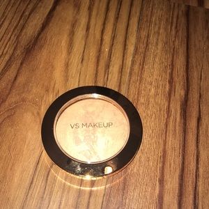 Victoria’s secret baked mineral bronzing powder